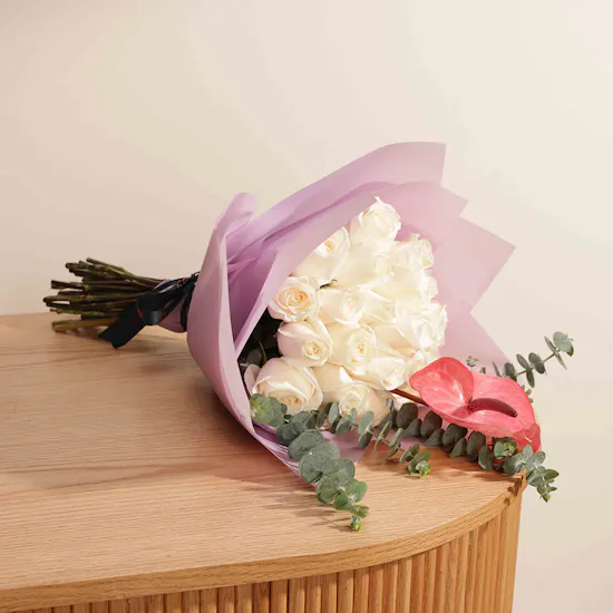 Elegant Flowers Bouquet