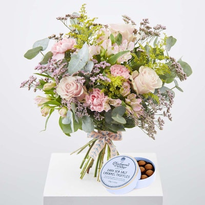 Charbonnel Dark Sea Salt Caramel Chocolate Truffles | Blush Crush Charbonnel Dark Sea Salt Caramel Chocolate Truffles | Blush Crush