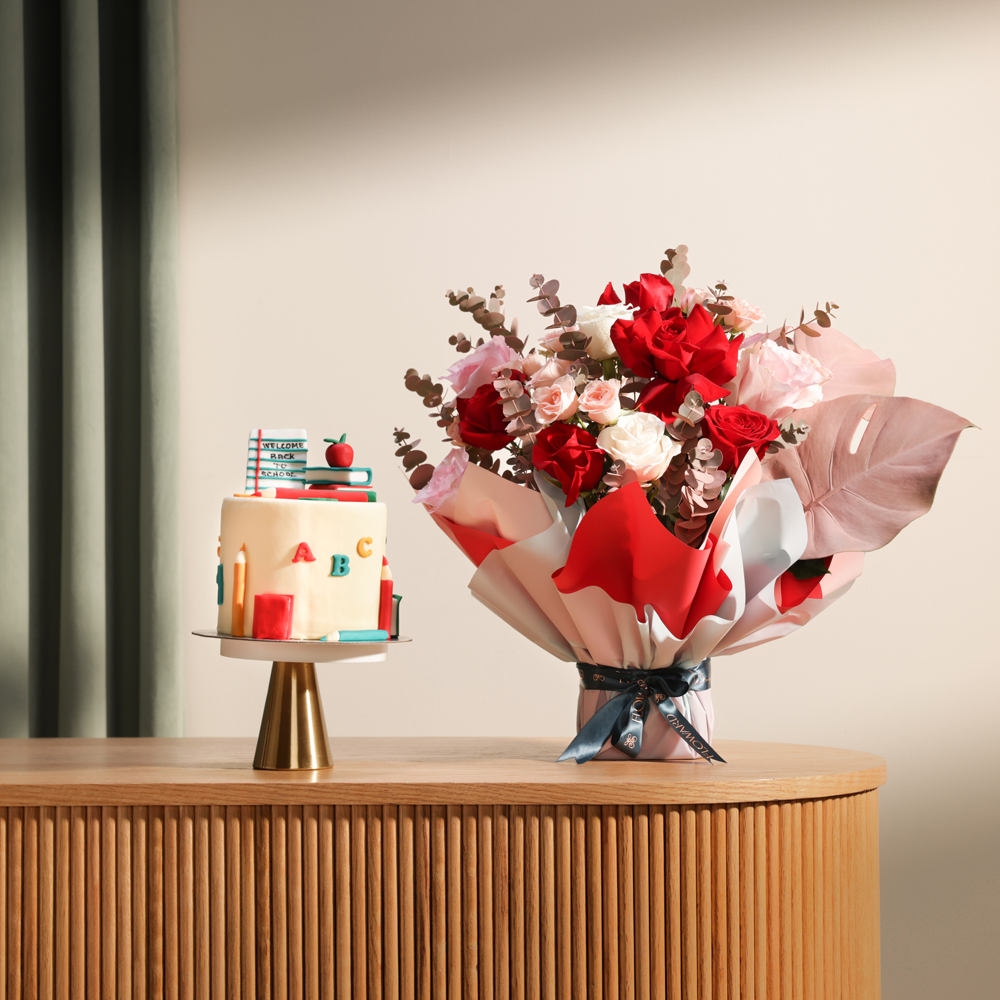 Floward  Back to School Cake | Cheerful Flowers 