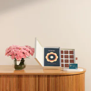 Floward 150 KWD Card and Chocolate Box | Enchanted Flowers