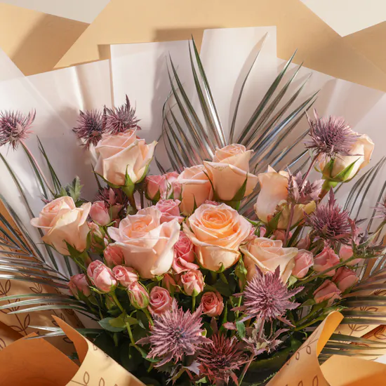 Peachy Elegance Flowers Bouquet
