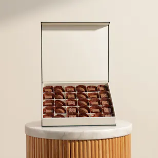 Floward Date Medium Chocolate Box