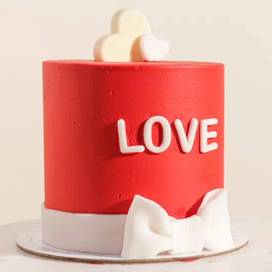 Sweetylicious White Heart Love Cake