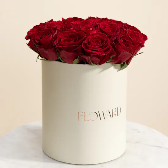 Fleur Red Heart Chocolate Box | Glam Roses and I Love You Ballon