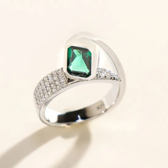 Floward Green Emerald Twisted Women's Ring | Size 6