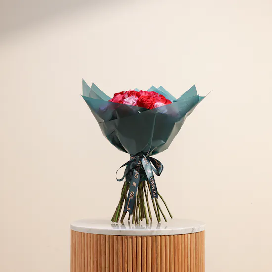 Charming Roses Bouquet