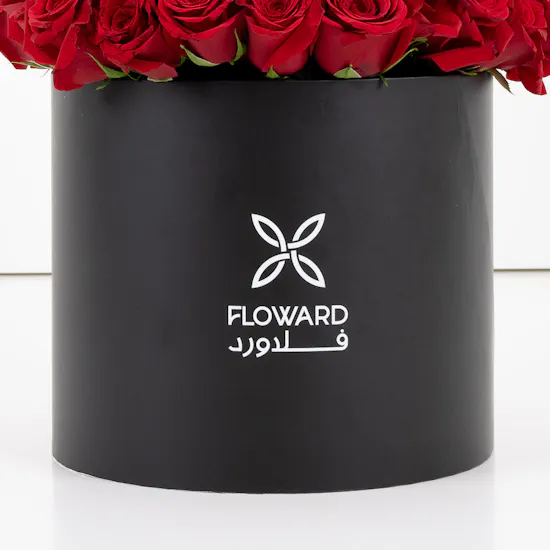 Red Roses | Black Box