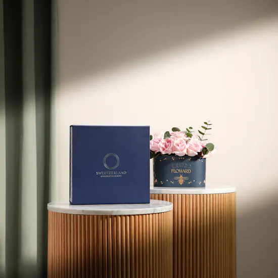 Sweetzerland Prestige Blue Chocolate Box | Smooth Melody Flower Box