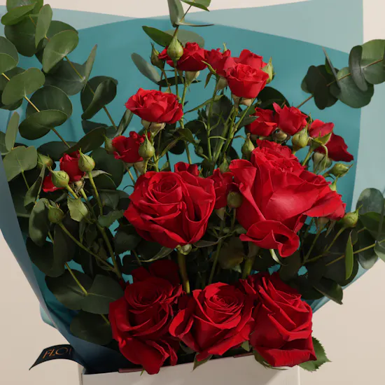 Mister Baker Emirati Women's Day Cake | Noble Spirit Flower Bouquet