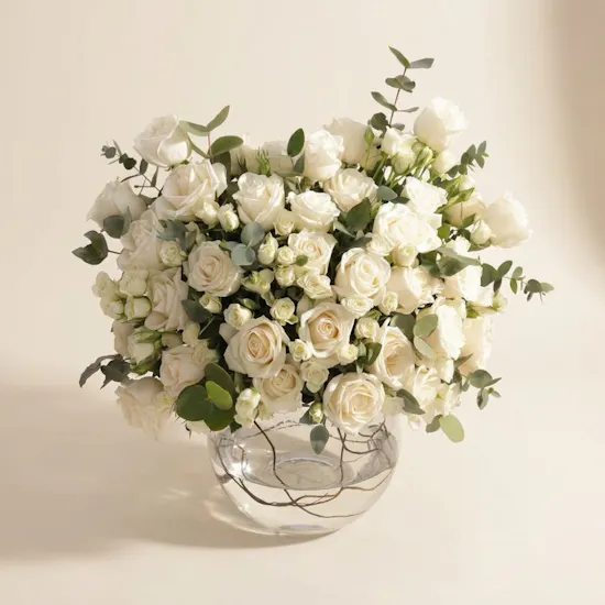 مزهرية زهور إشراقة هادئة