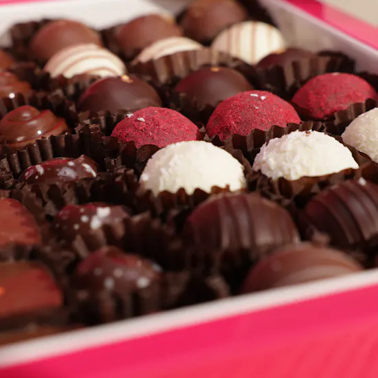 Bateel Pink Chocolate Box | Rose Bouquet