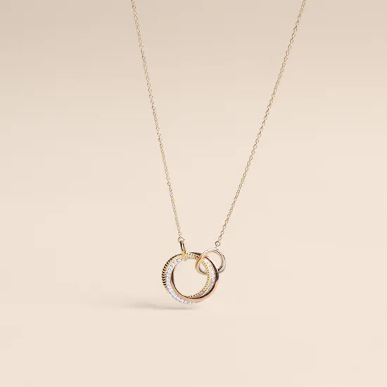 Damas Revolve Trio Diamond Women’s Pendant Necklace