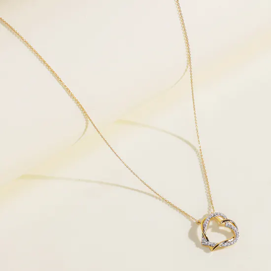 Damas Diamond and Gold Entwined Hearts Pendant Necklace
