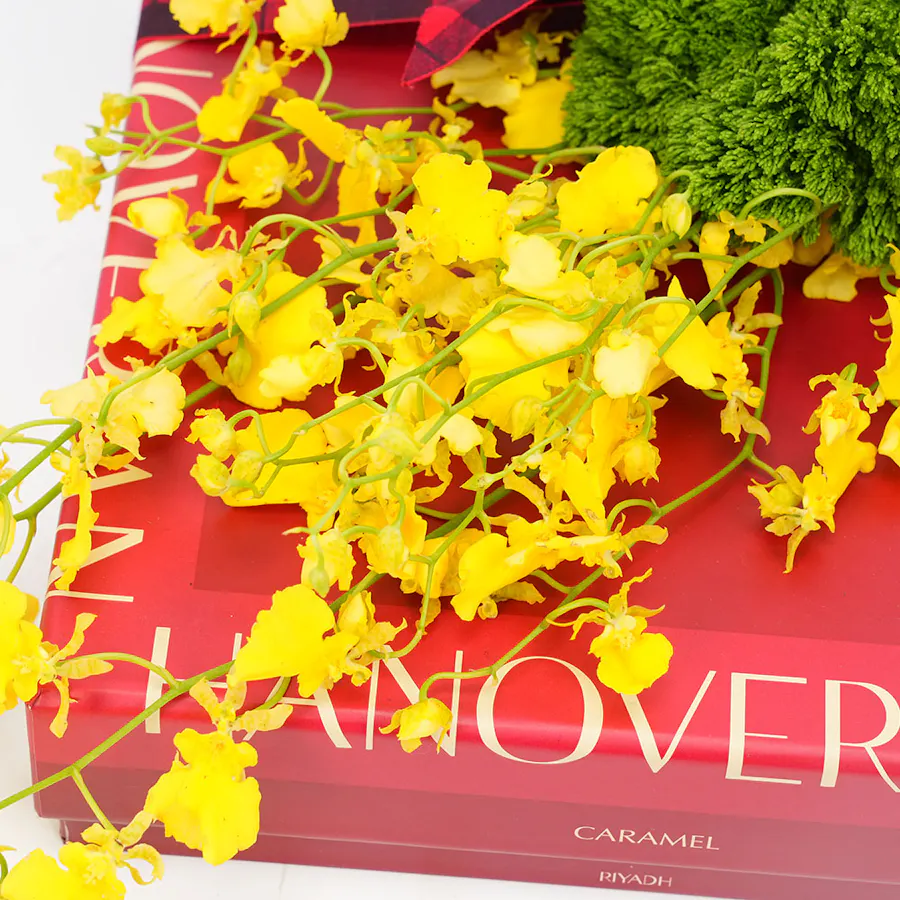 Hanoverian Chocolates | Bright Flowers 3