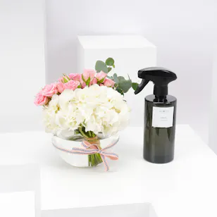 عطر قريس من مبخر 500مل | فازة الأزهار عطر قريس من مبخر 500مل | فازة الأزهار
