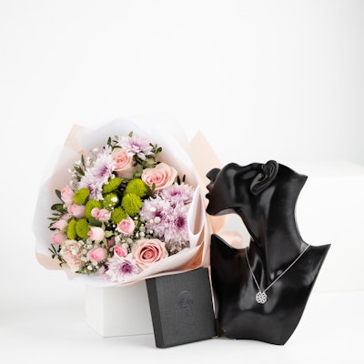 Zus Gift | 11 Flowers 