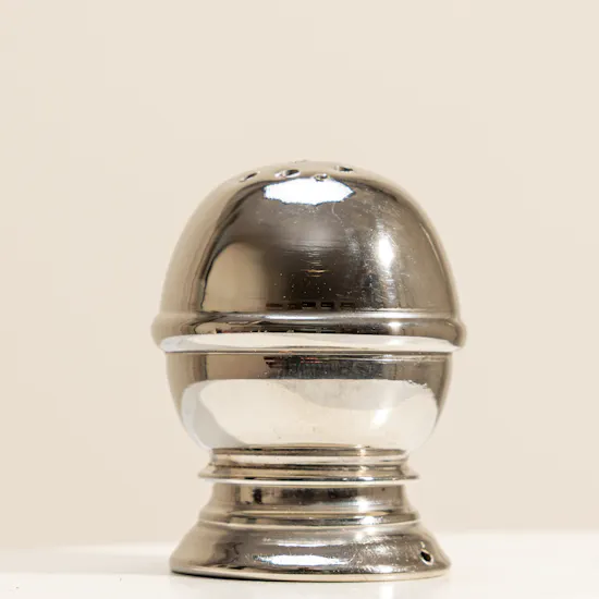 Hrh Mini Pepper & Salt Shakers
