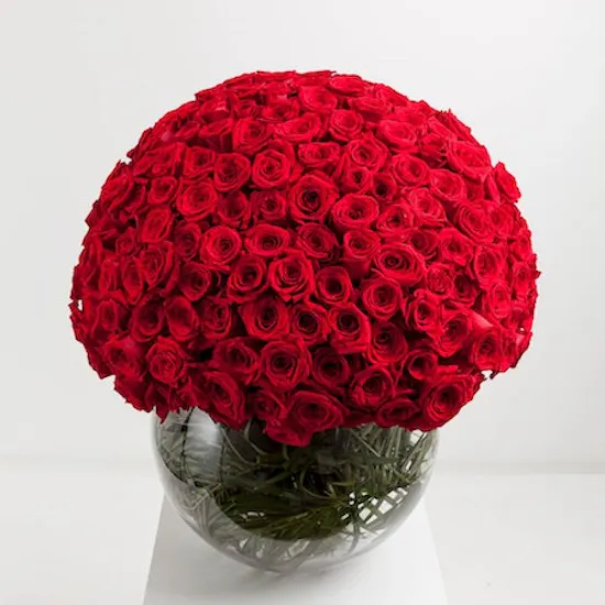 300 Kisses | Vase