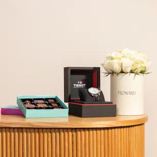 Tissot Brown Leather Men’s Watch | Moko Crunch Chocolate Box with Flowers Tissot Brown Leather Men’s Watch | Moko Crunch Chocolate Box with Flowers