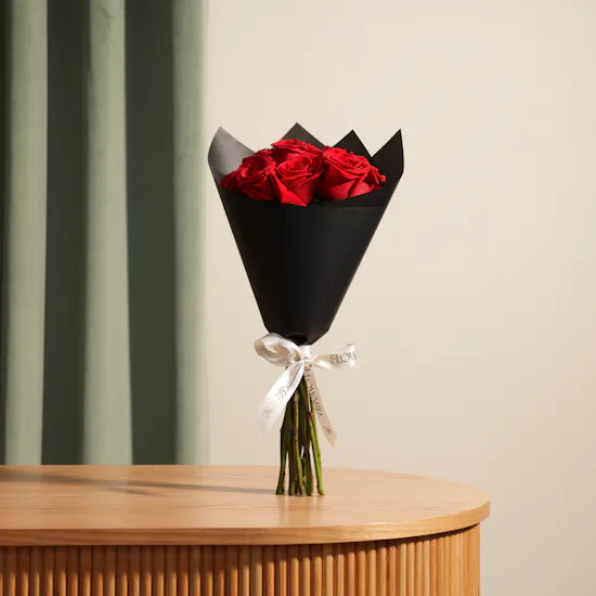 Embrace Red Roses Bouquet | 15 Flowers