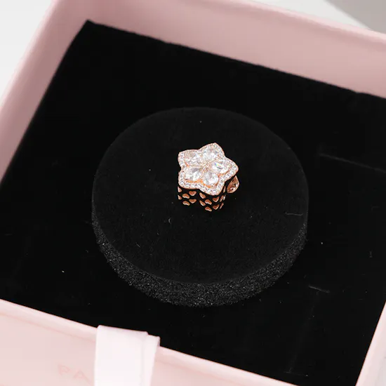 Pandora Sparkling Snowflake Pave Charm
