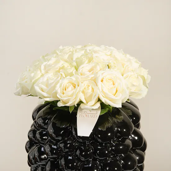Floward Card 100 USD | Ivory Halo Flower Vase