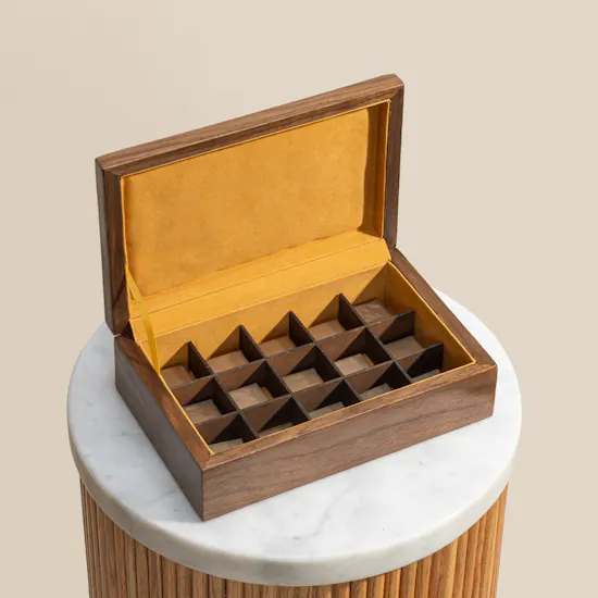 Floward Medium Wooden Chocolate Box