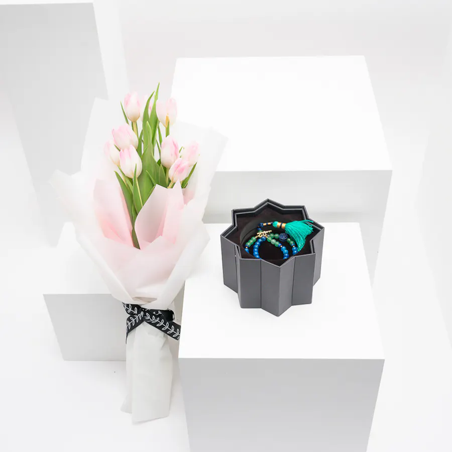 Tasneem Eshki Blue Agate Necklace | Pink Tulips  1