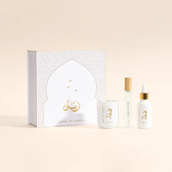 Fillings Chocolate Dubai Chocolate Box & Light of Sakina Set with Flowers