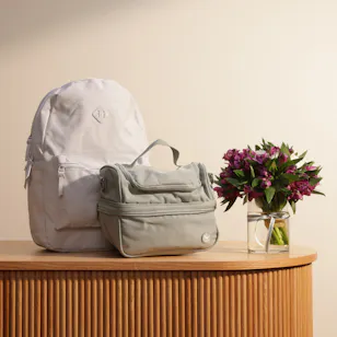 Jarir Atrium Classic Backpack & Lunch Bag | Delicate Vase