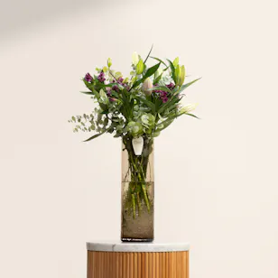 Stunning Flowers Vase 