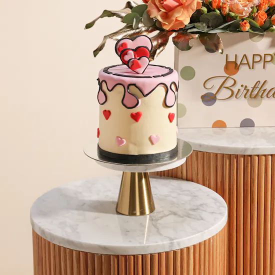 Floward Cartoon Love Cake | Happy Birthday Flowers