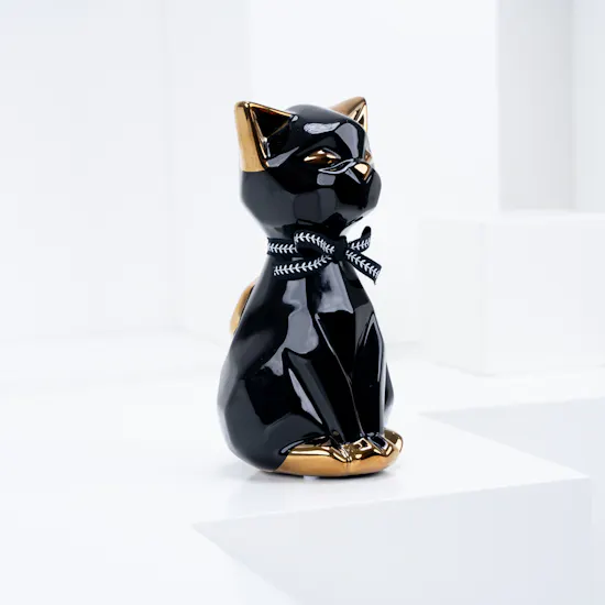 Black Panther & Box Of Roses