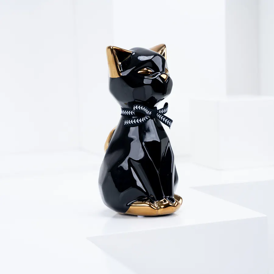 Black Panther & Box Of Roses 3