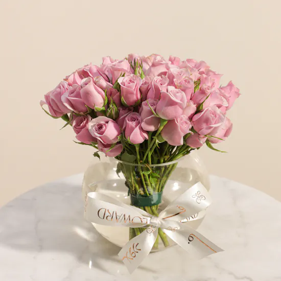 AV Jewelry Luxury Women Necklace | Stunning Flowers Vase