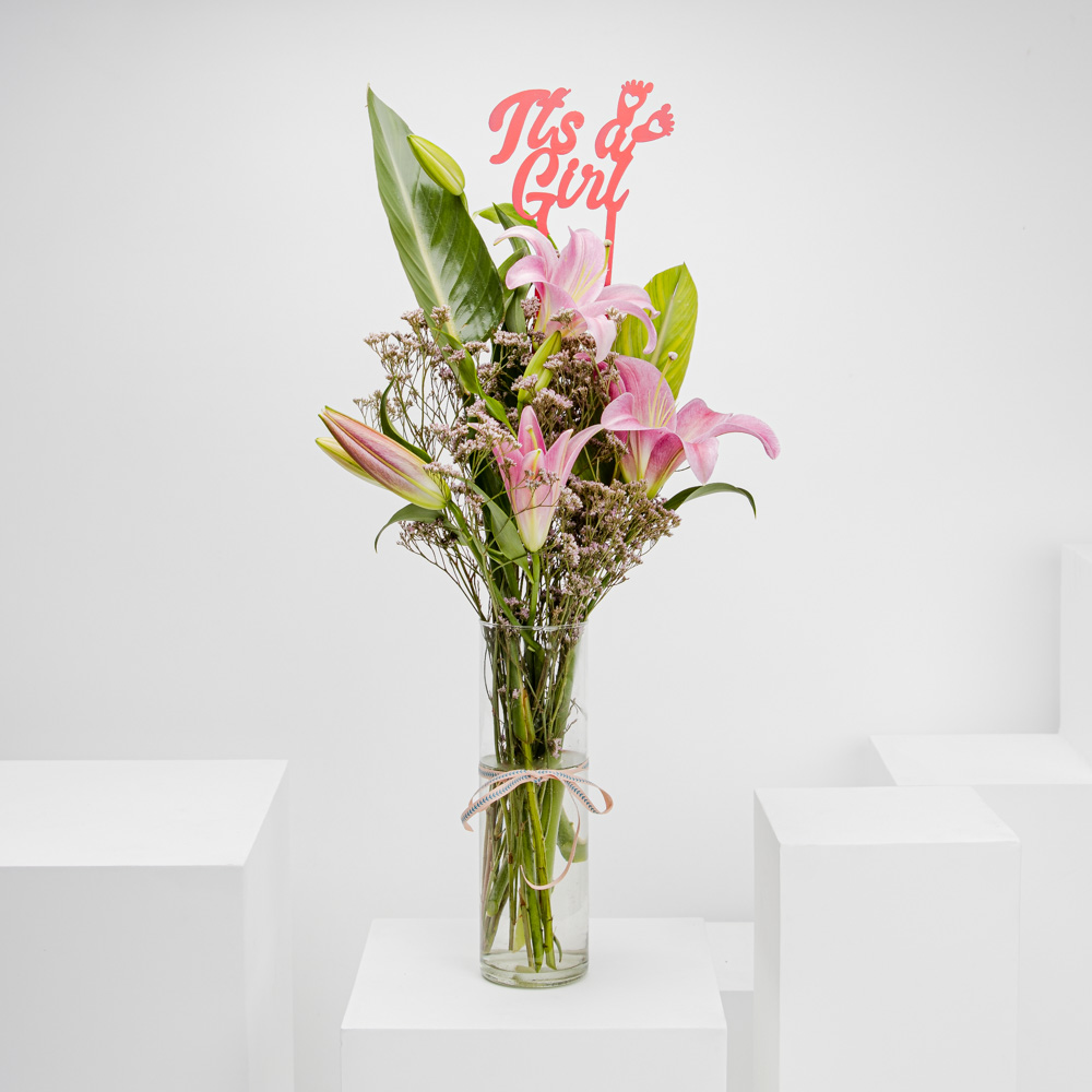 مزهرية الليليوم الوردي