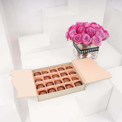Floward Caramel Chocolate Box | Roses Vase