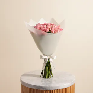 Blushing Baby Roses Bouquet | 25 Flowers