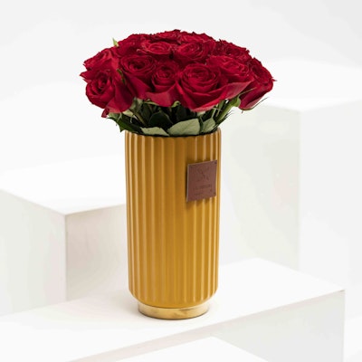 25 Red Roses | Yellow Vase