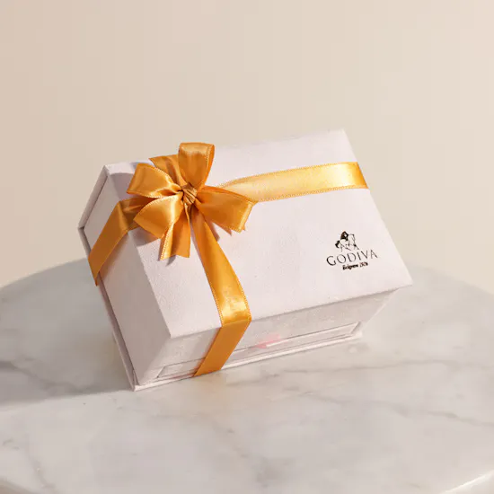 Godiva Mini Pink Luxury Velvet Box