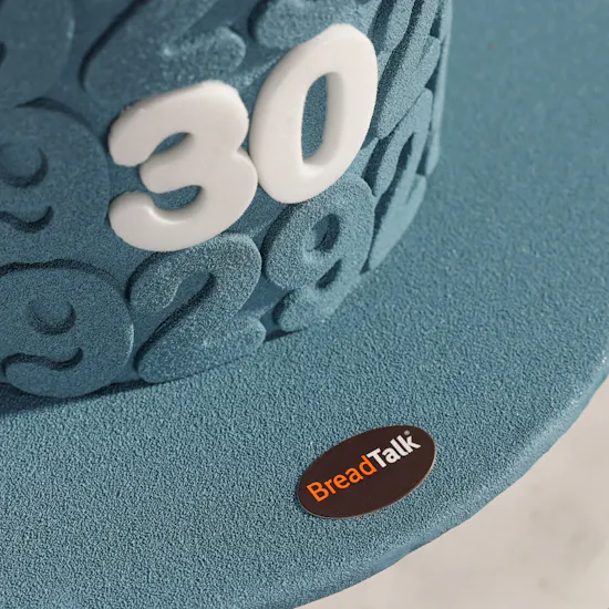 BreadTalk Hello 30 Cake