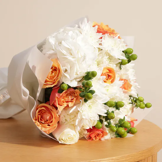 Blushing Beauty Flower Bouquet