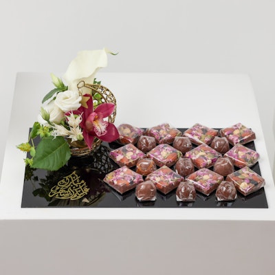 Floward Ramadan Chocolate Tray | Enchanting Flowers 