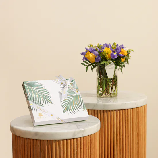 Abucci Chocolate Palm Box | Cheerful Flower Vase