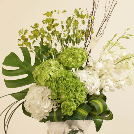 Verdant Sculpture Flower Vase