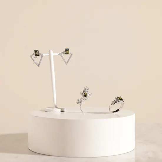 Floward Silver Geometric Jewelry Set | Olive Stones