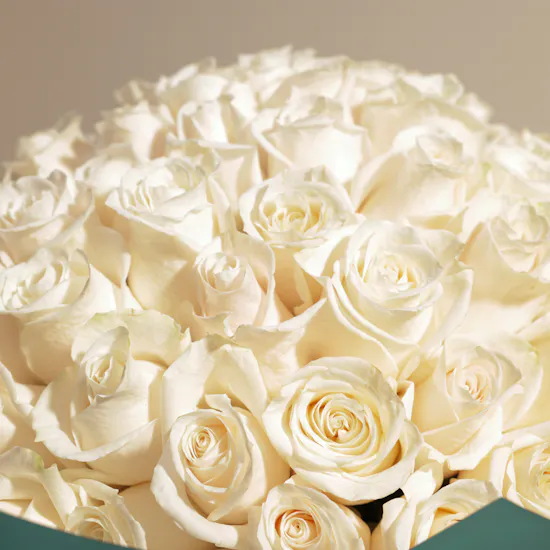 Elegant White Flowers Bouquet | 100 Roses