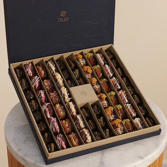 Nua Stuffed Dates Classic Blue Box