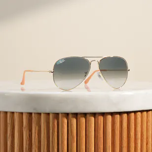 Ray Ban Aviator Gradient Unisex Sunglasses