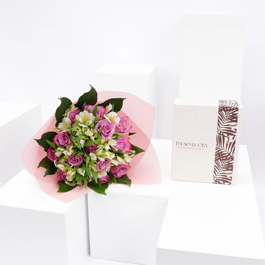 The Face Shop Beyond Total Recovery Set with Flowers Bouquet 4